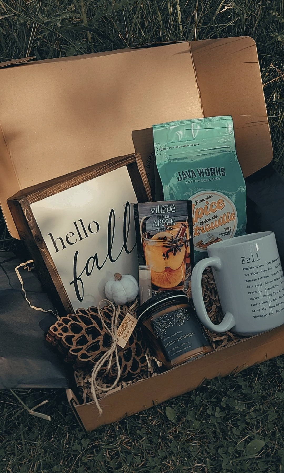 SUBSCRIPTION BOX ~ AUTUMN 2025