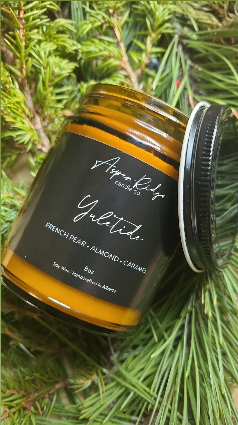 YULETIDE ~ 8oz Candle